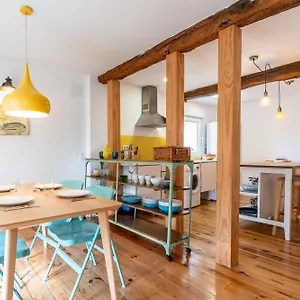 Warm And Inviting, Location By Urbanhosting Santander